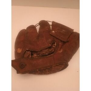 Vintage Unknown Leather Baseball Glove Man Cave Decor Very Old Memorabilia